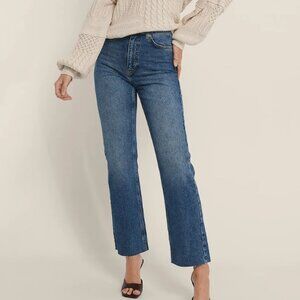 Straight High Waist Raw Hem Jeans
